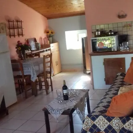 Apartamento Dimitra *